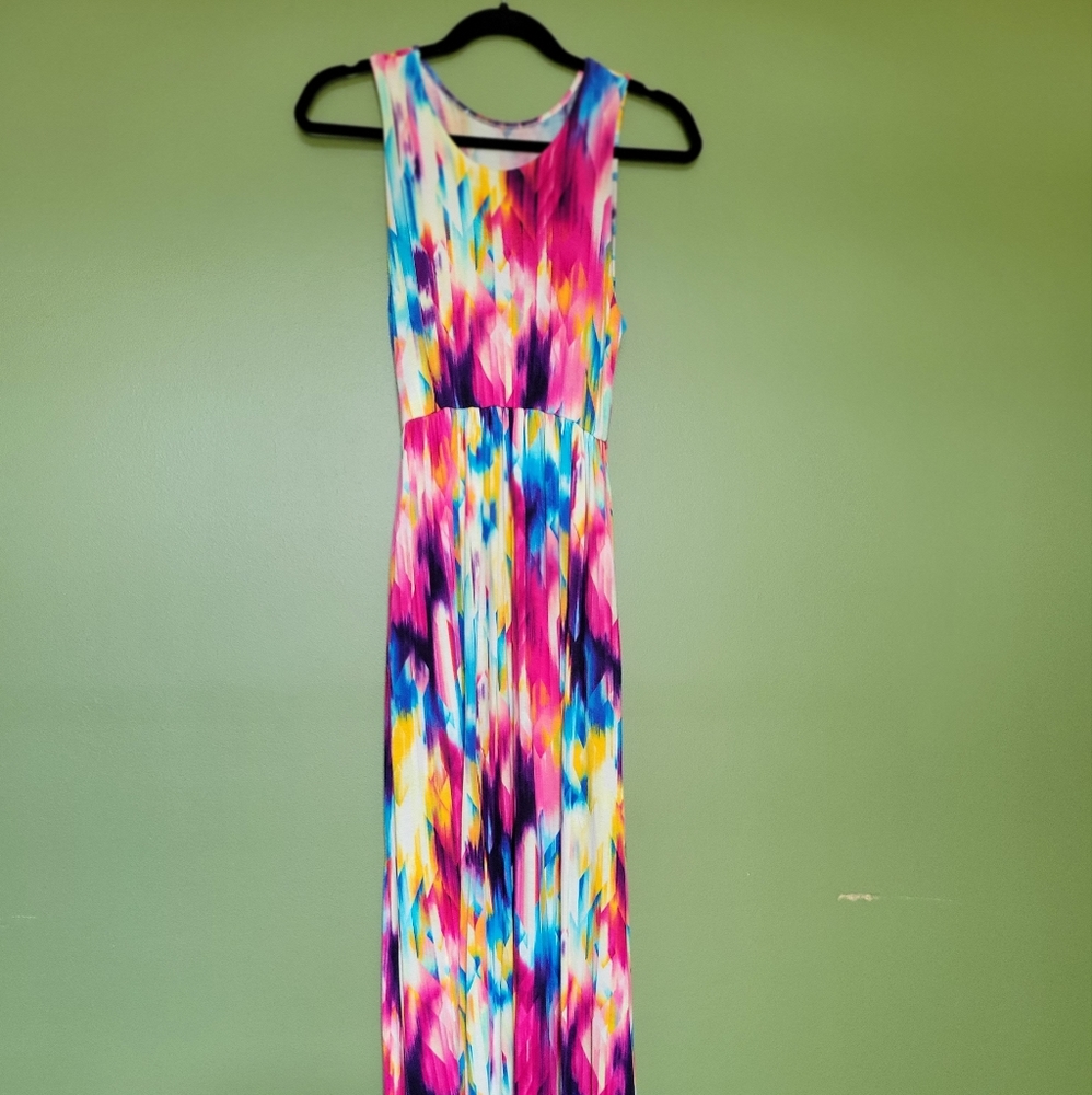 Long maxi dress size small